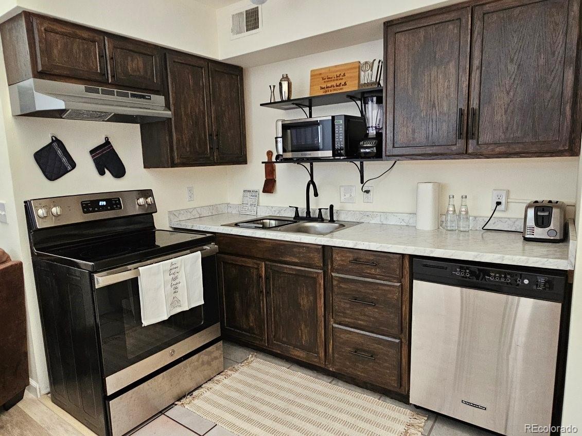 MLS Image #0 for 1830  newland court,lakewood, Colorado