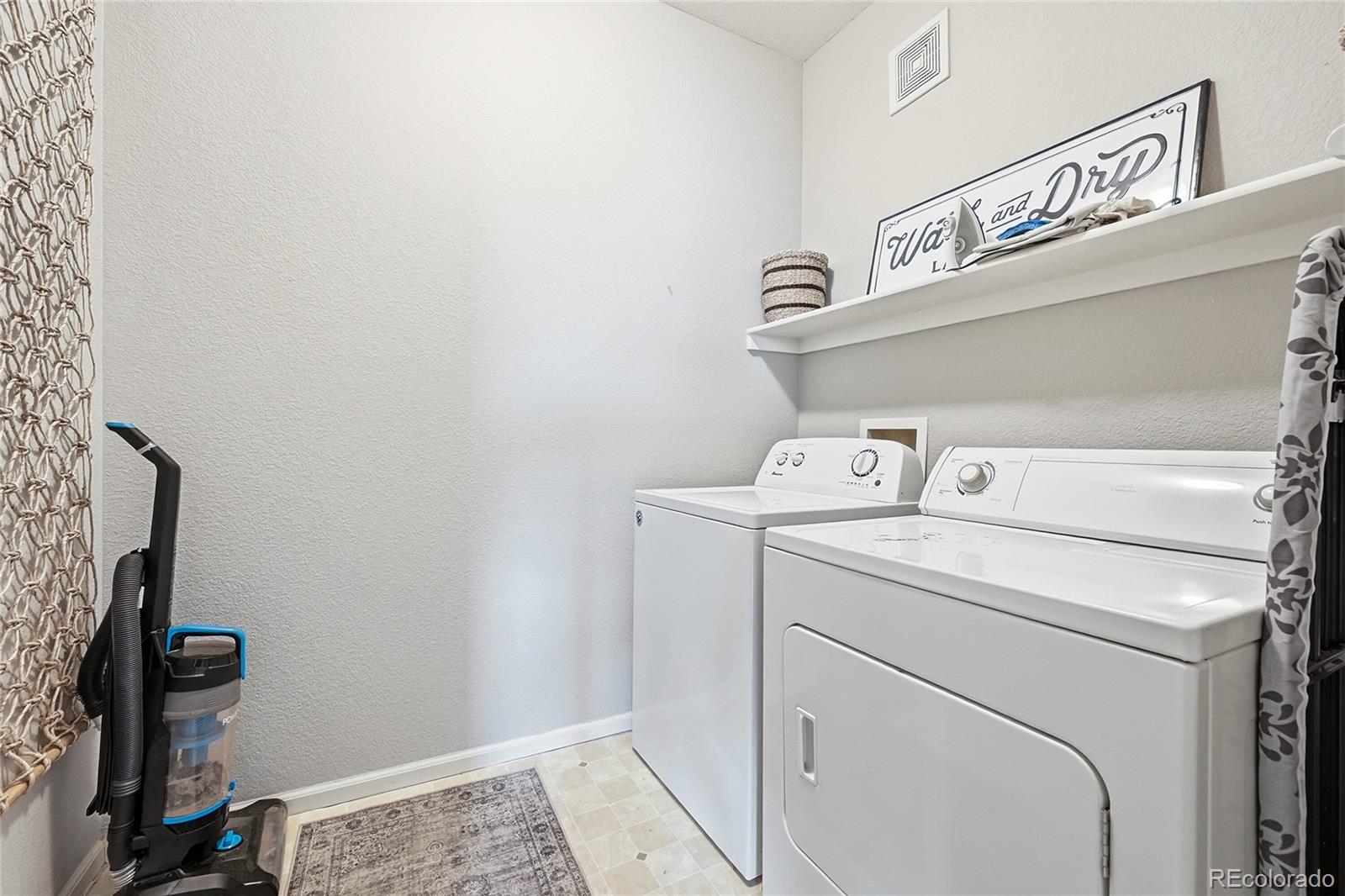 MLS Image #13 for 14201 e 1st drive,aurora, Colorado
