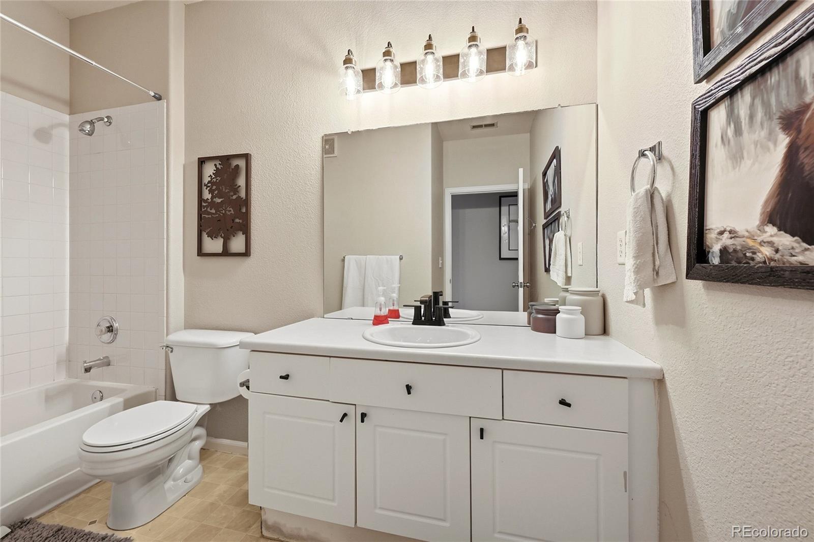 MLS Image #8 for 14201 e 1st drive,aurora, Colorado