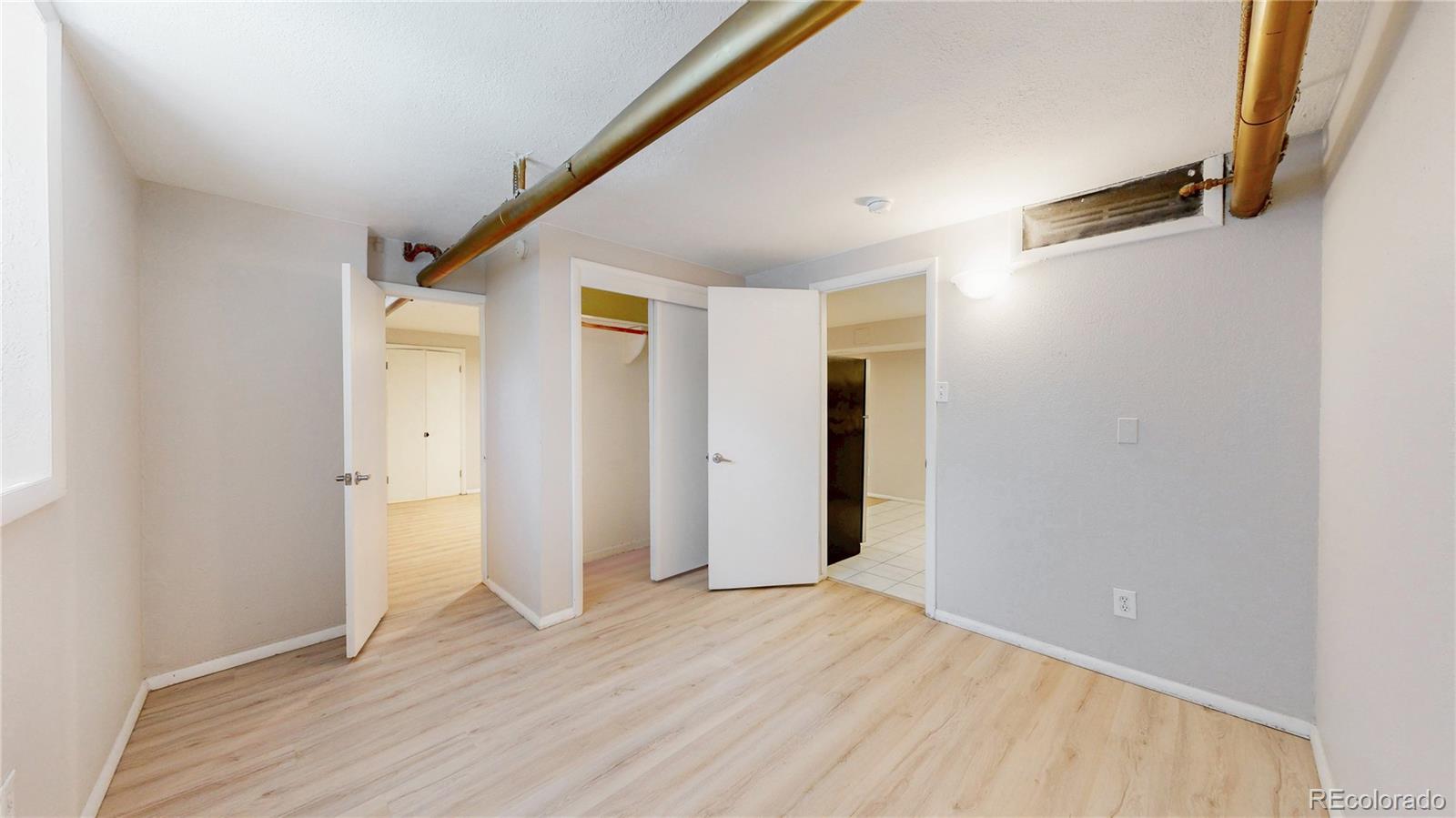 MLS Image #10 for 505 n logan street 14,denver, Colorado