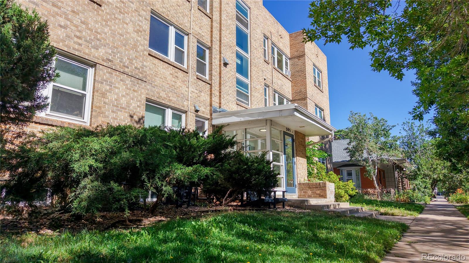 MLS Image #18 for 505 n logan street 14,denver, Colorado