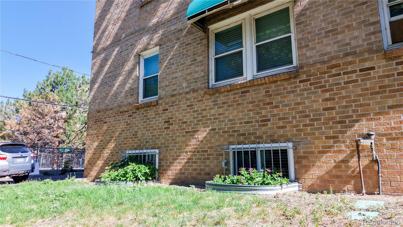 MLS Image #19 for 505 n logan street 14,denver, Colorado