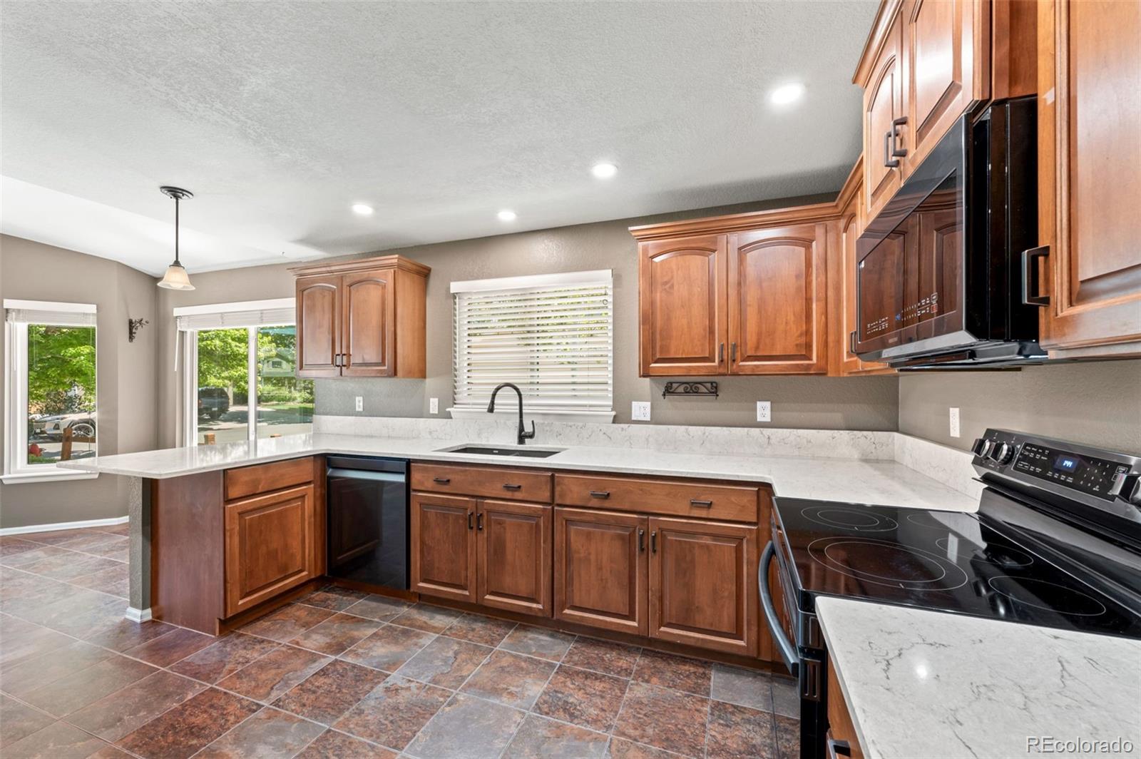MLS Image #7 for 82  autumn court,erie, Colorado