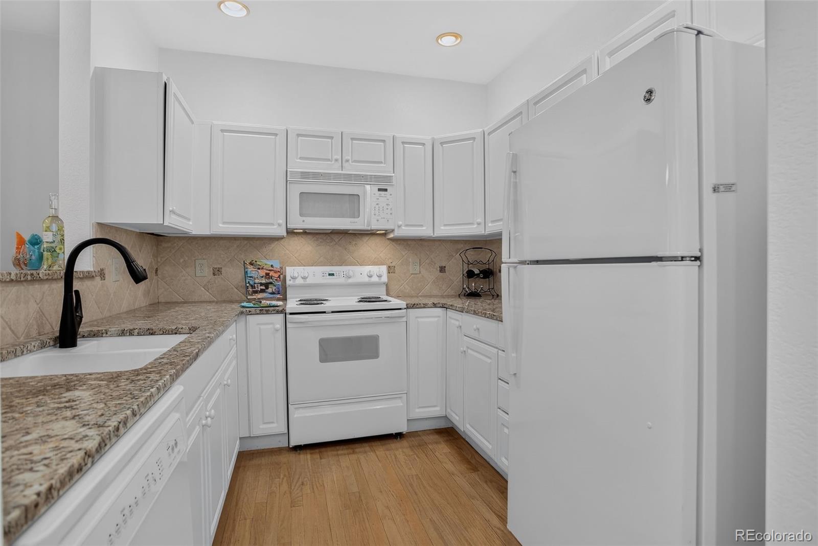 MLS Image #14 for 2718 w greens drive ,littleton, Colorado