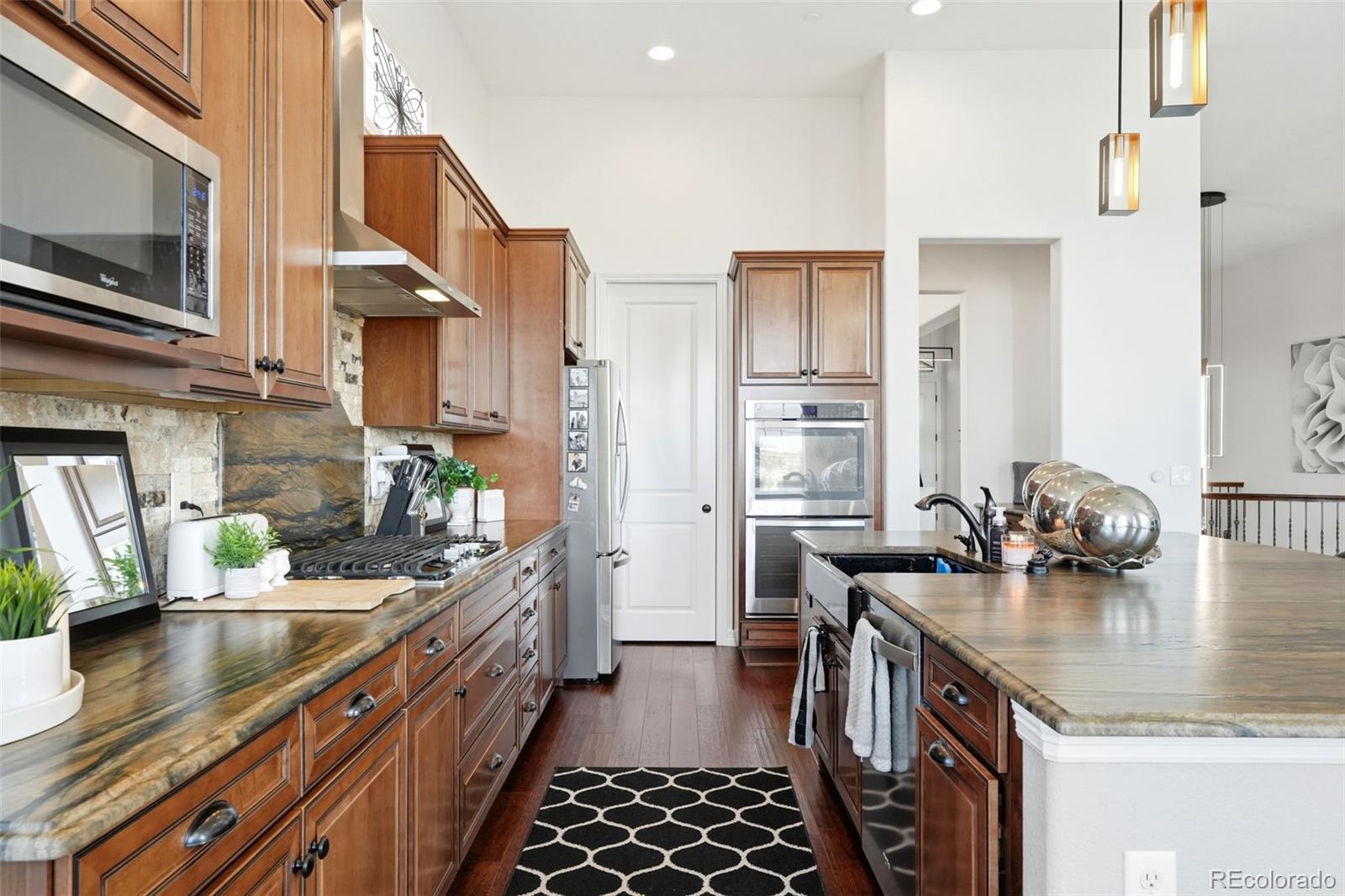 MLS Image #10 for 12139  beach street,denver, Colorado