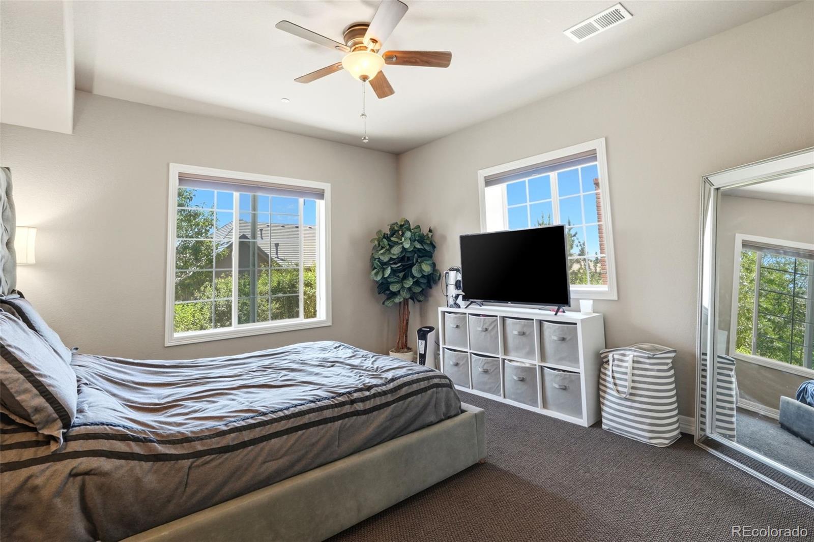 MLS Image #28 for 12139  beach street,denver, Colorado