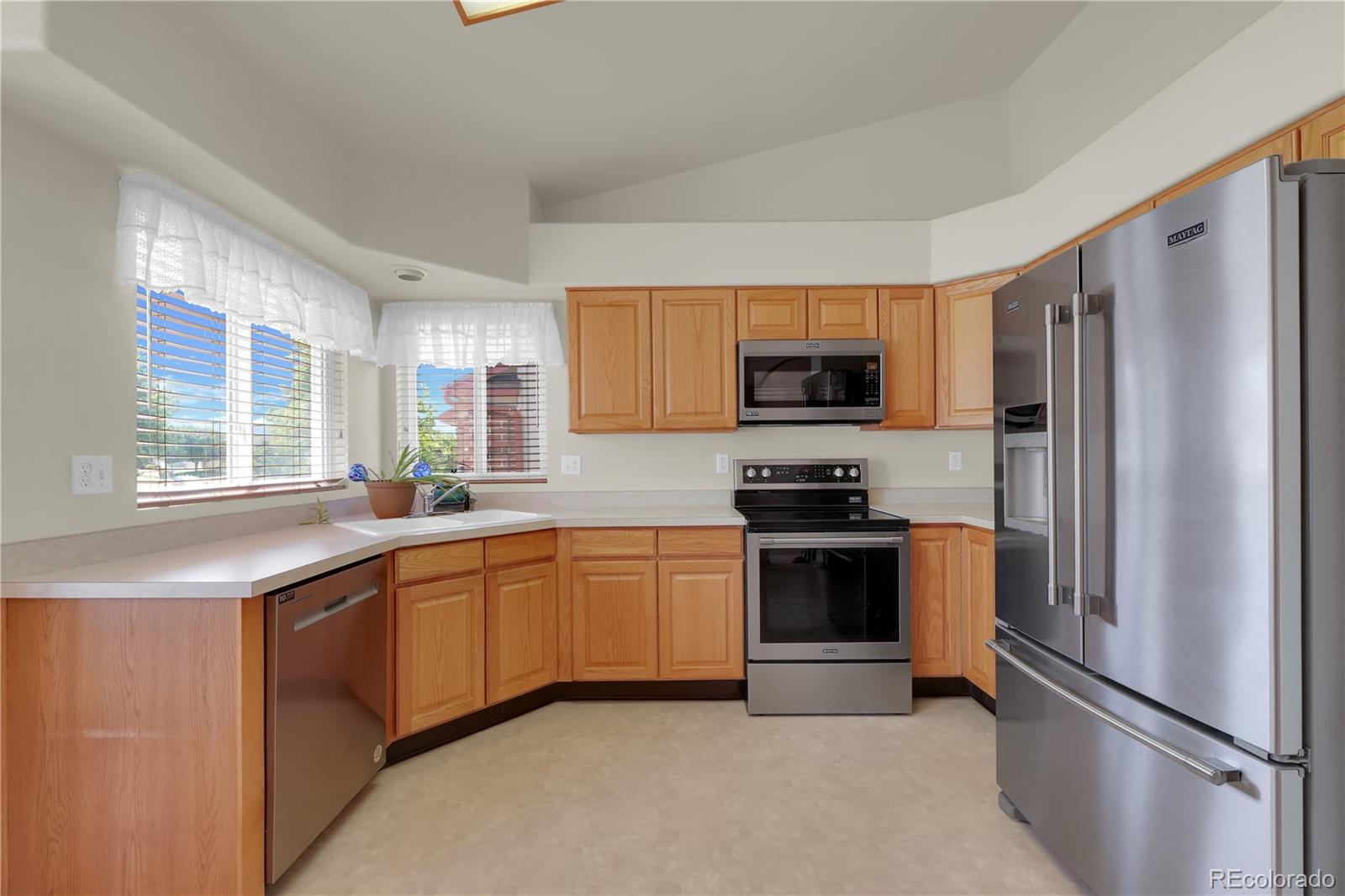 MLS Image #5 for 4960  dry stone drive,colorado springs, Colorado