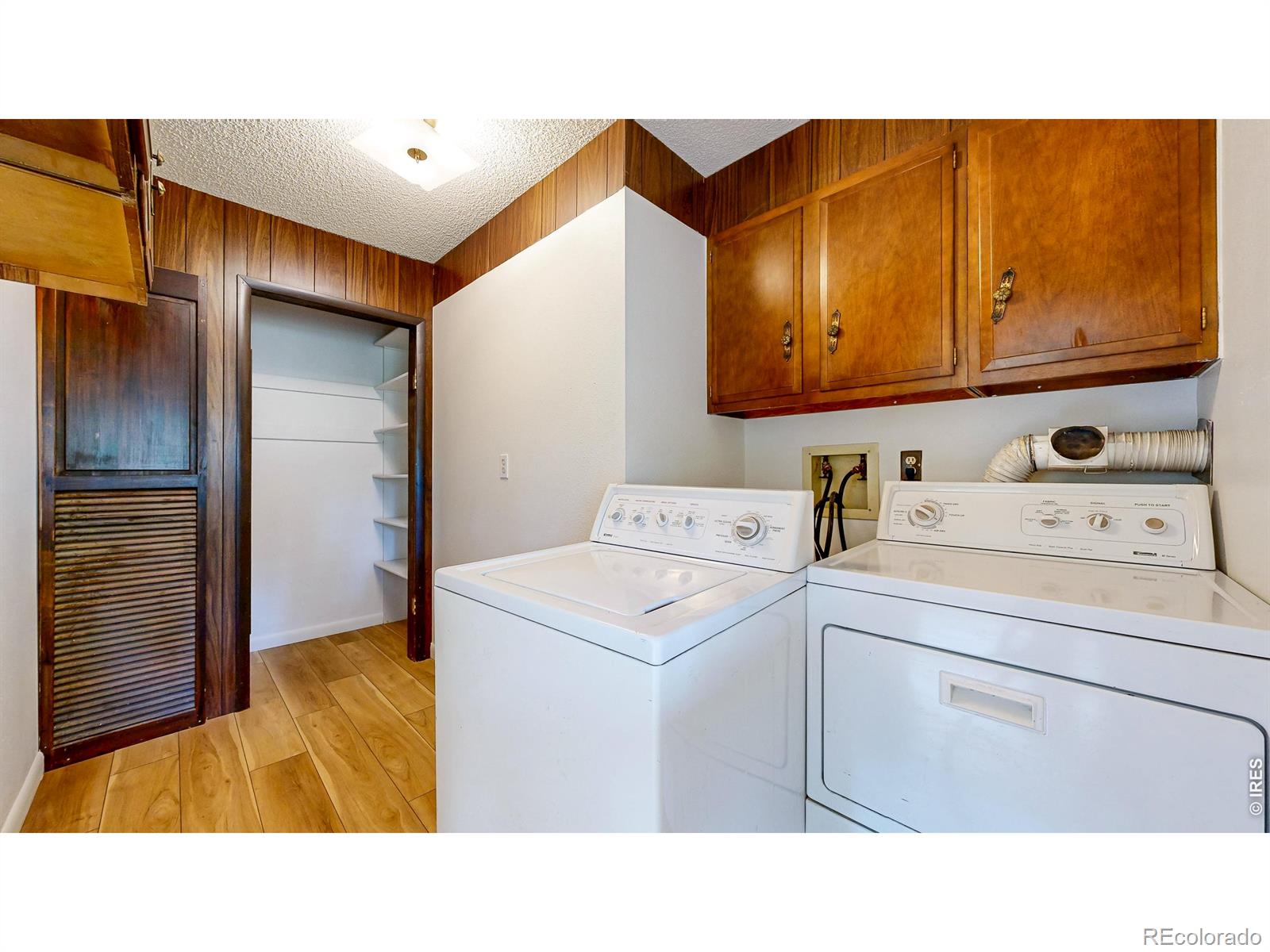 MLS Image #17 for 163  west creek road,glen haven, Colorado
