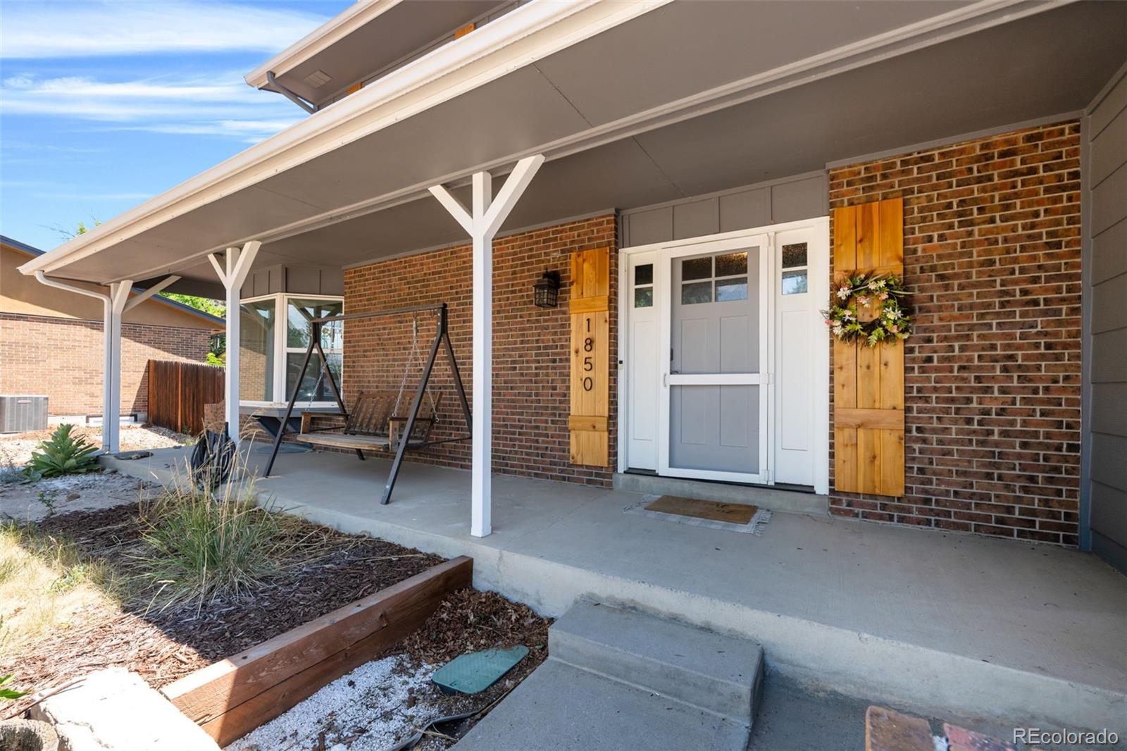 MLS Image #3 for 1850 s nile court,aurora, Colorado