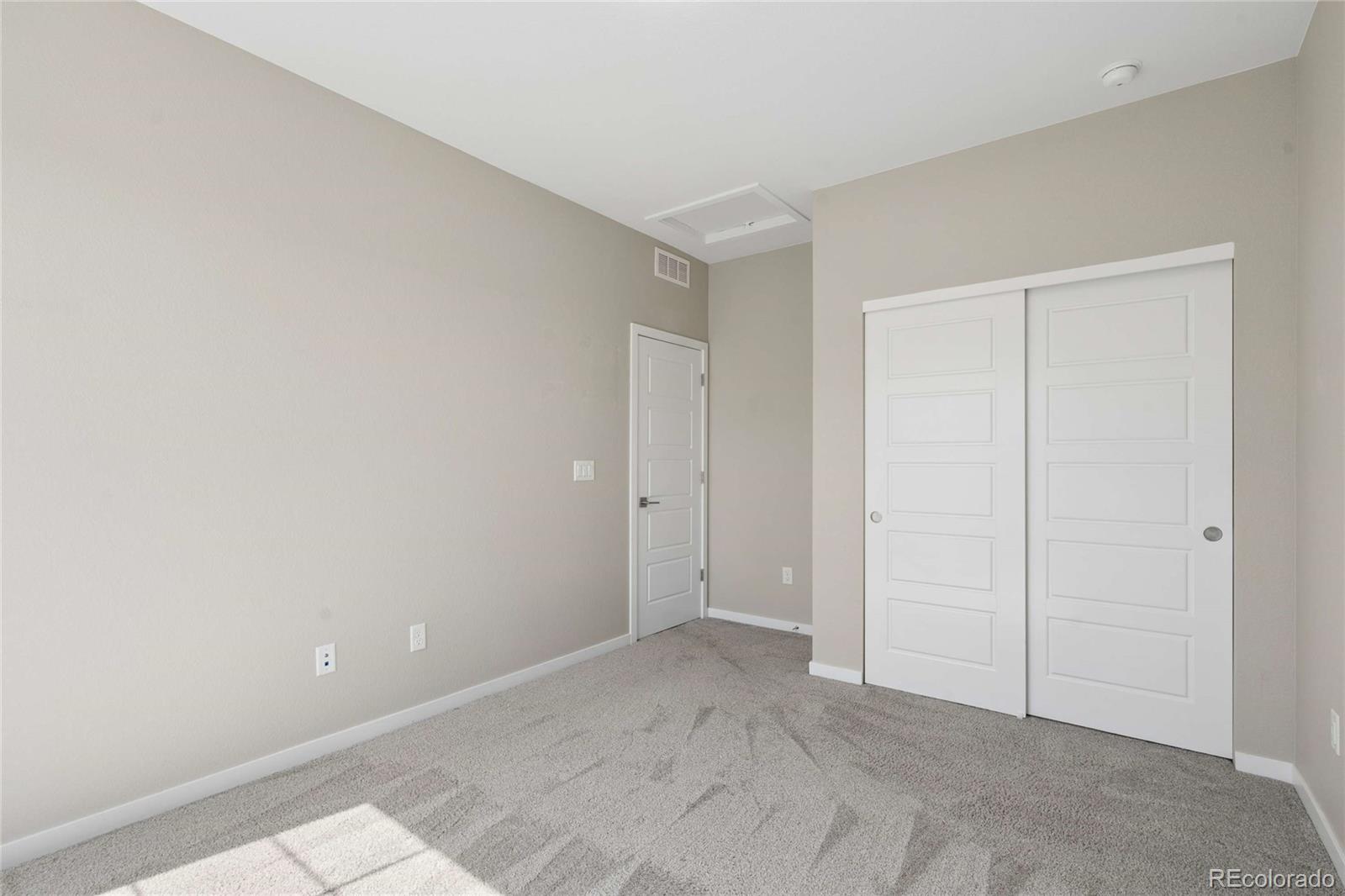MLS Image #28 for 8871  southurst street,littleton, Colorado