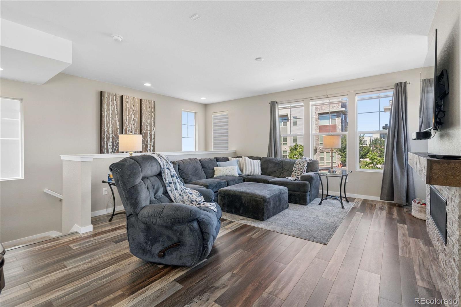 MLS Image #4 for 8871  southurst street,littleton, Colorado