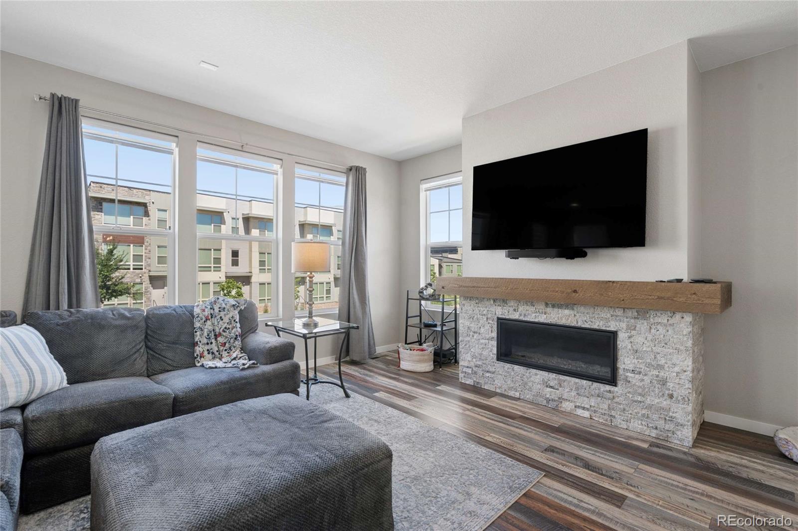 MLS Image #7 for 8871  southurst street,littleton, Colorado