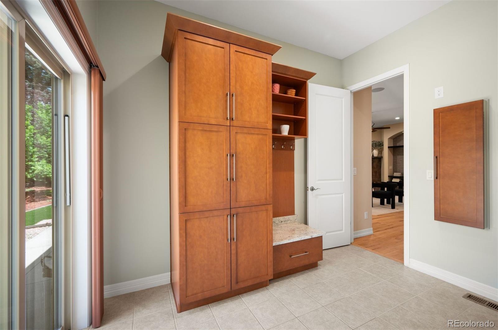 MLS Image #18 for 5980 s race court,centennial, Colorado