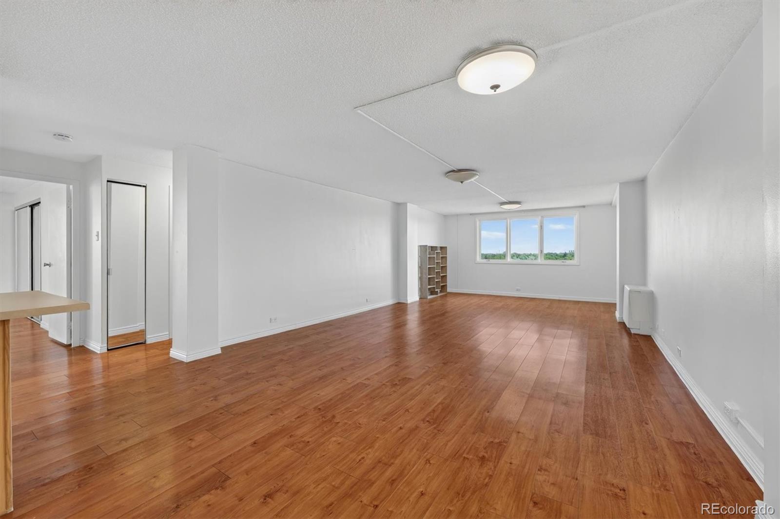 MLS Image #3 for 2225  buchtel boulevard 1101,denver, Colorado
