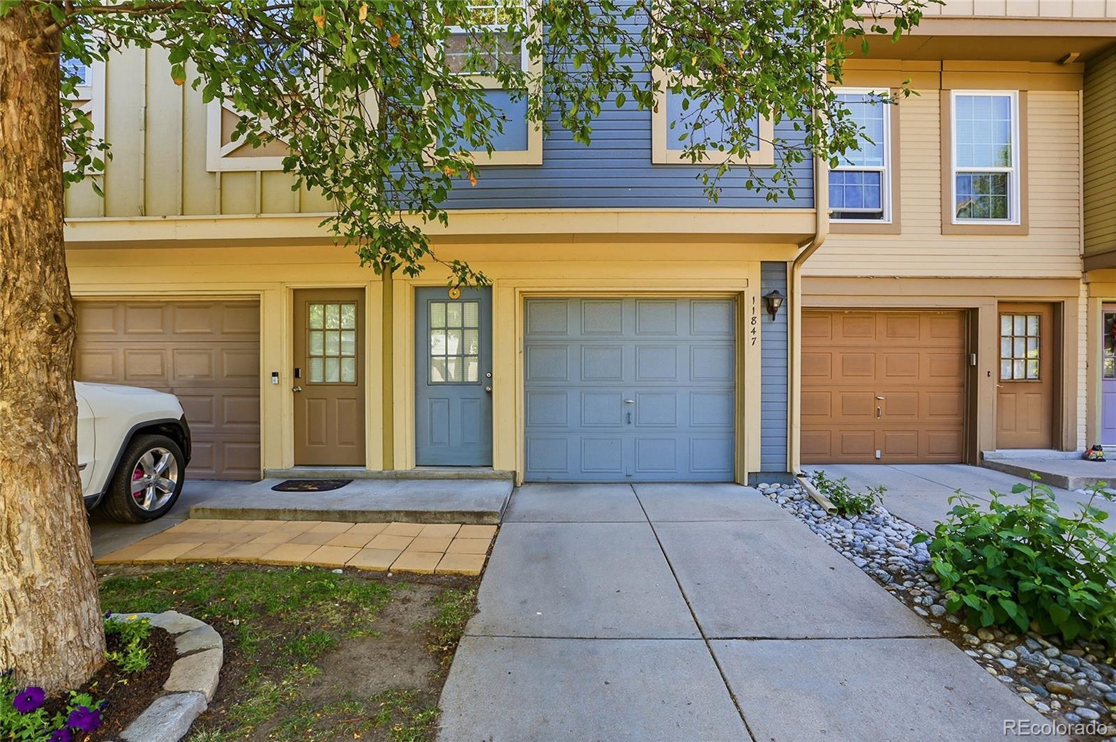 MLS Image #1 for 11847 e kepner drive ,aurora, Colorado