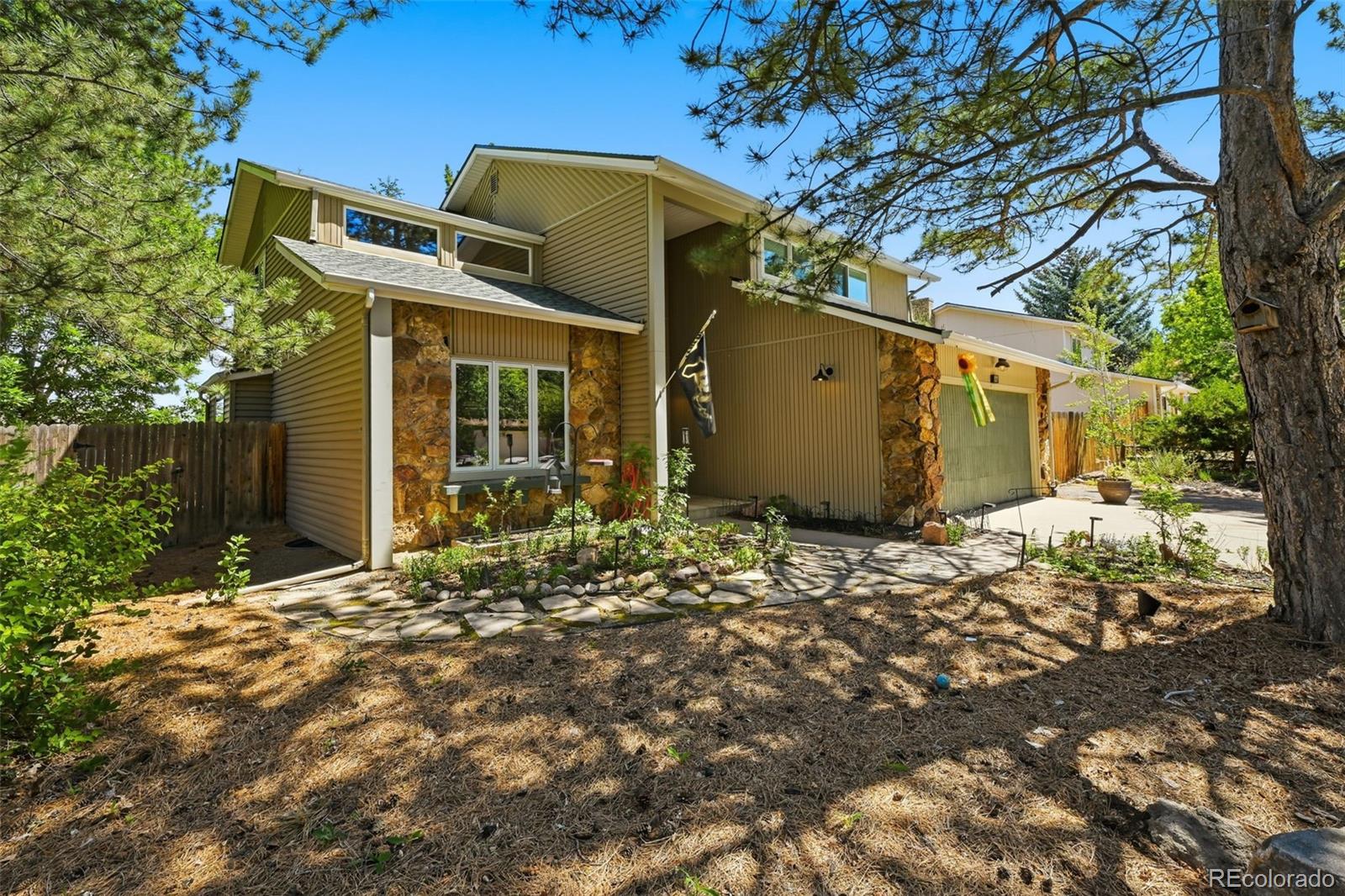 MLS Image #1 for 927  oakwood drive,castle rock, Colorado