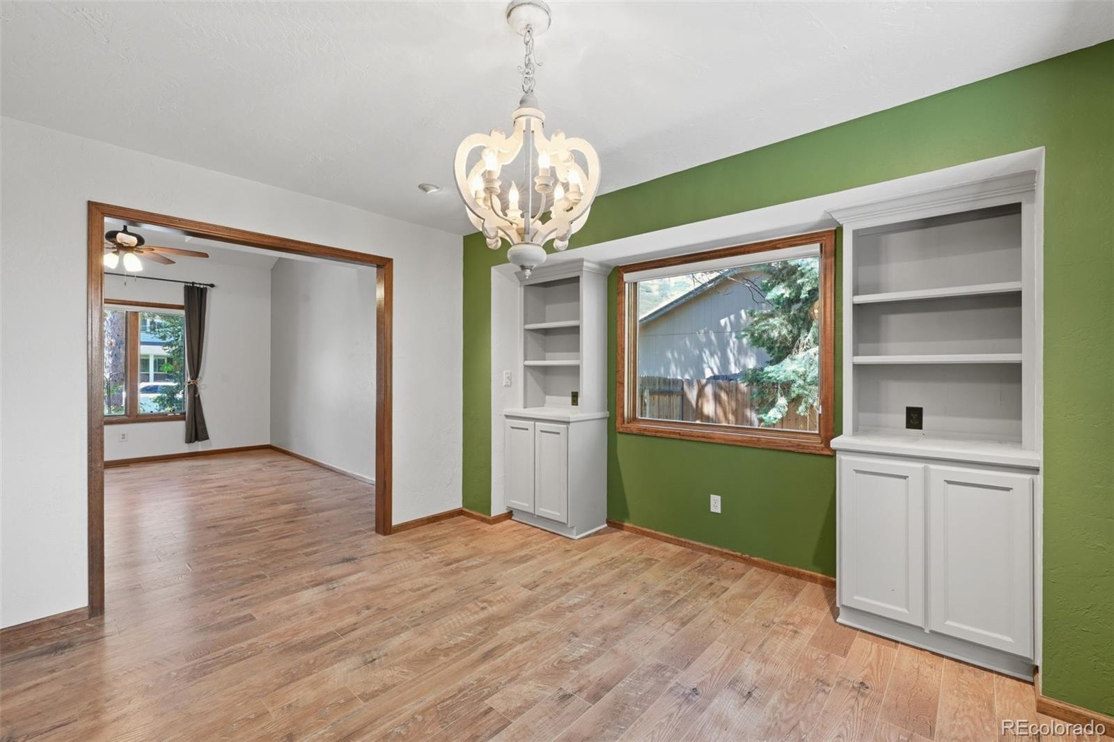 MLS Image #13 for 927  oakwood drive,castle rock, Colorado