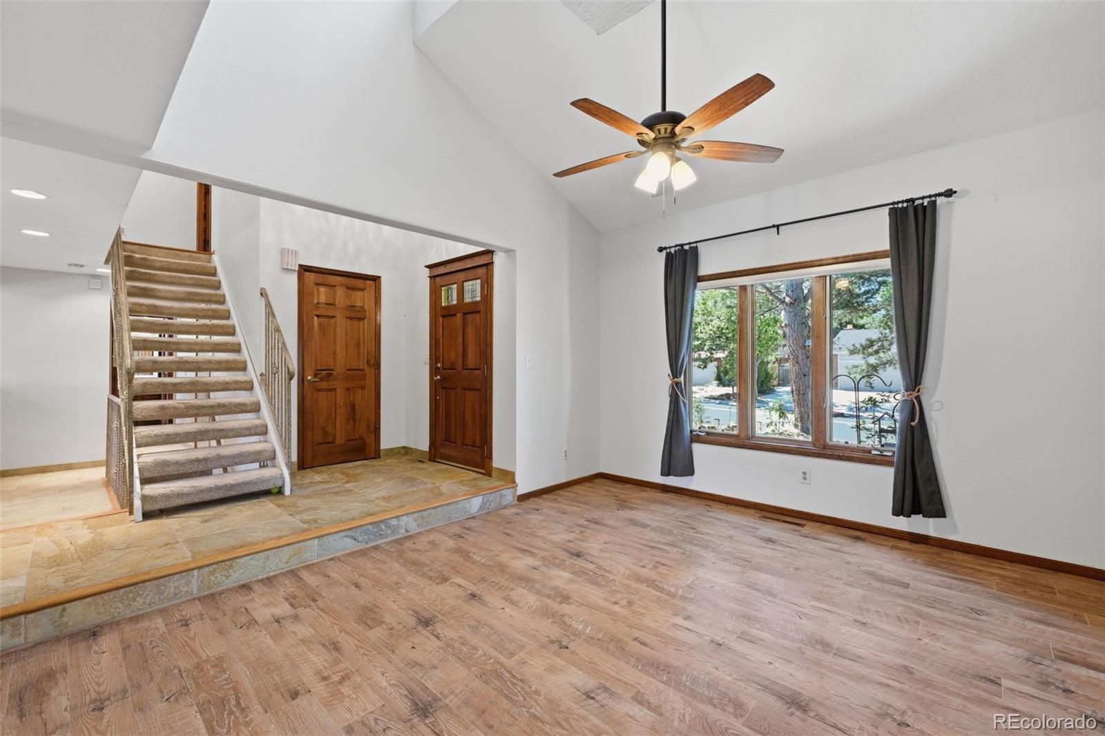 MLS Image #8 for 927  oakwood drive,castle rock, Colorado