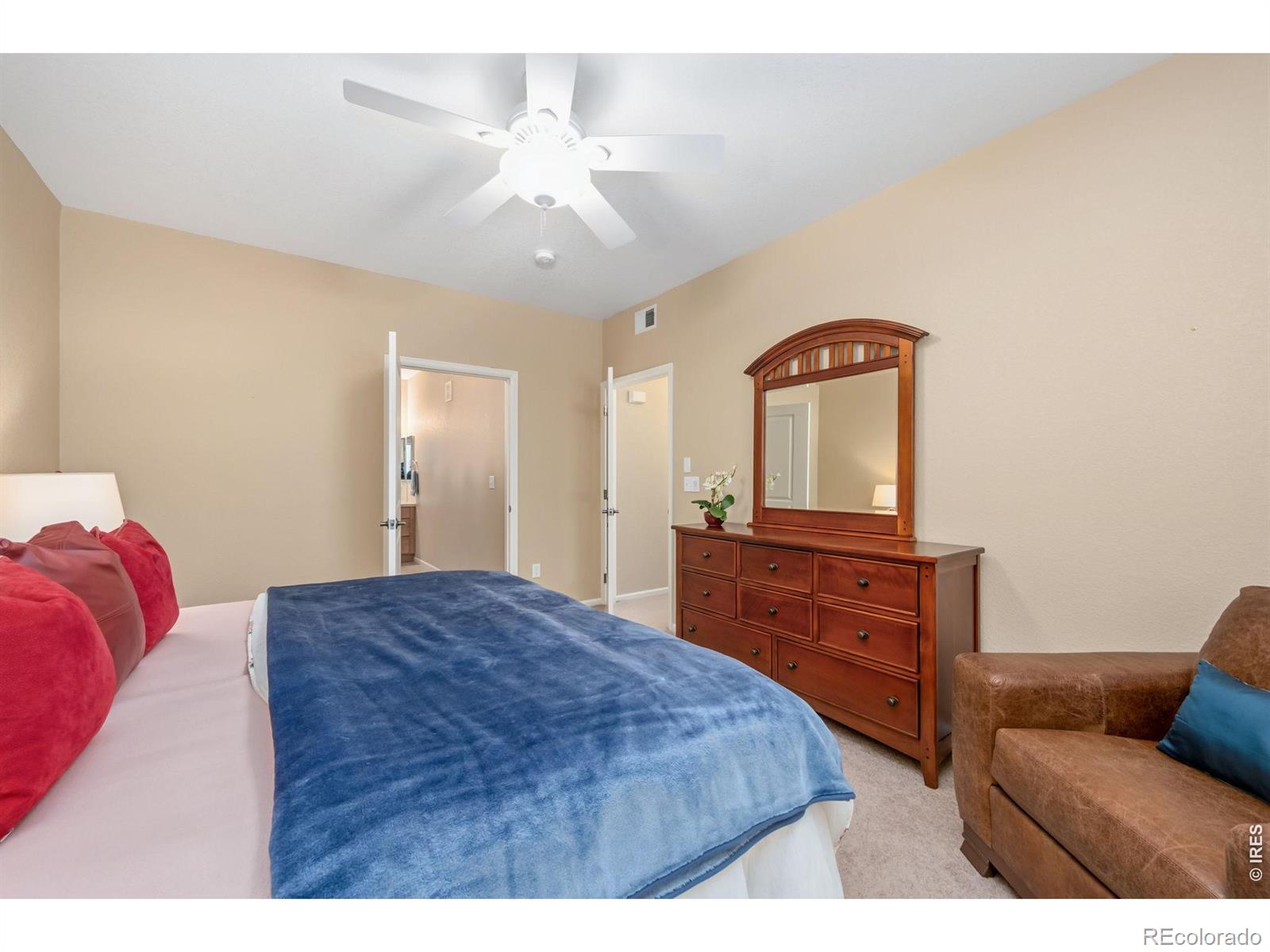 MLS Image #12 for 2107  grays peak drive,loveland, Colorado