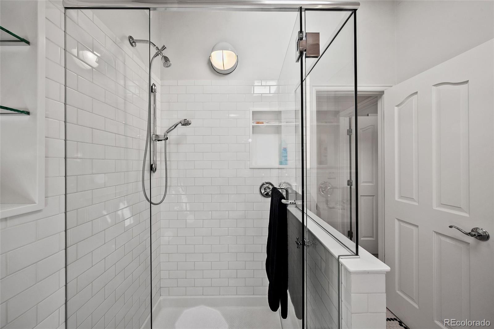 MLS Image #15 for 4243 s clarkson street,englewood, Colorado