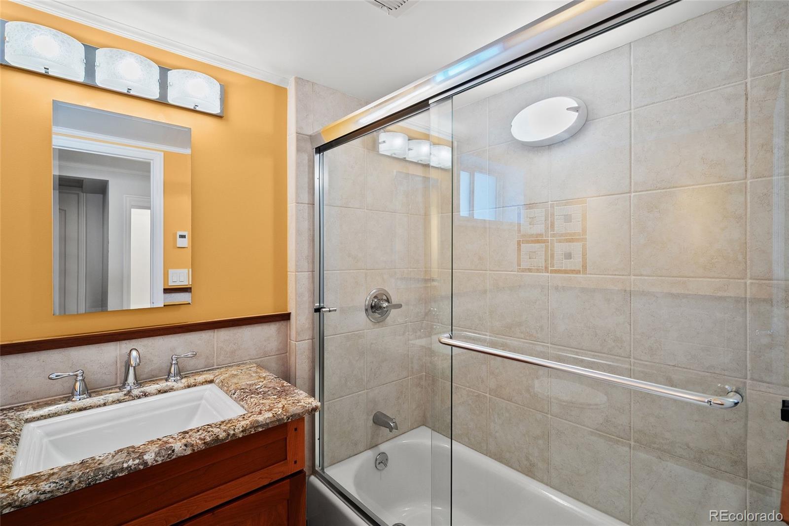 MLS Image #19 for 4243 s clarkson street,englewood, Colorado
