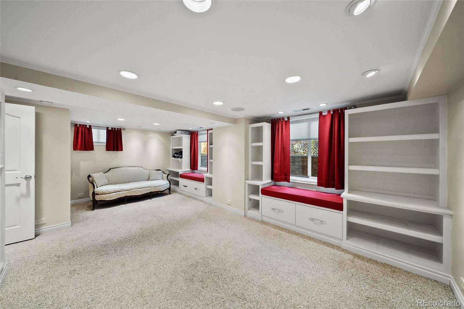 MLS Image #23 for 4243 s clarkson street,englewood, Colorado