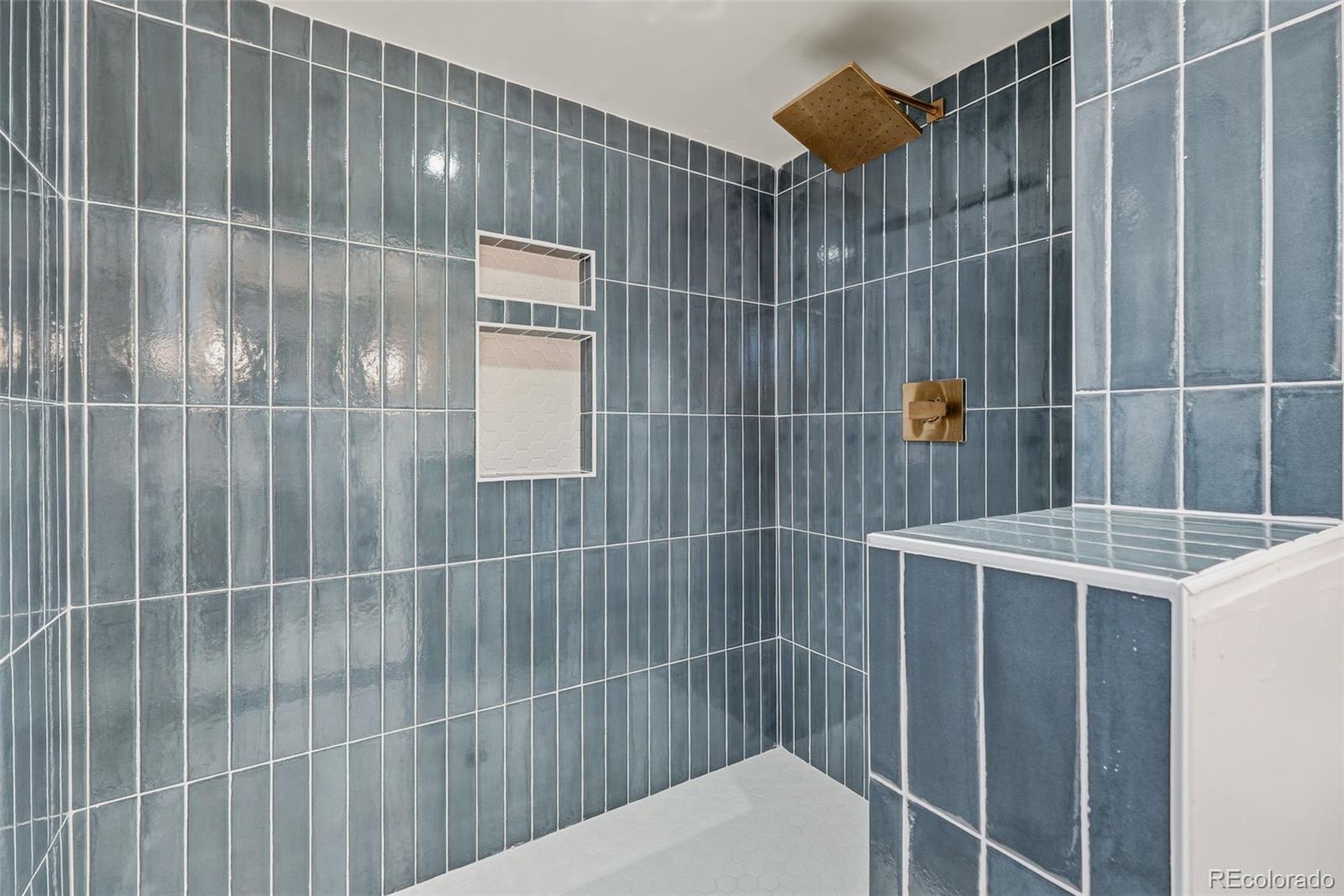 MLS Image #19 for 2890 s hudson street,denver, Colorado