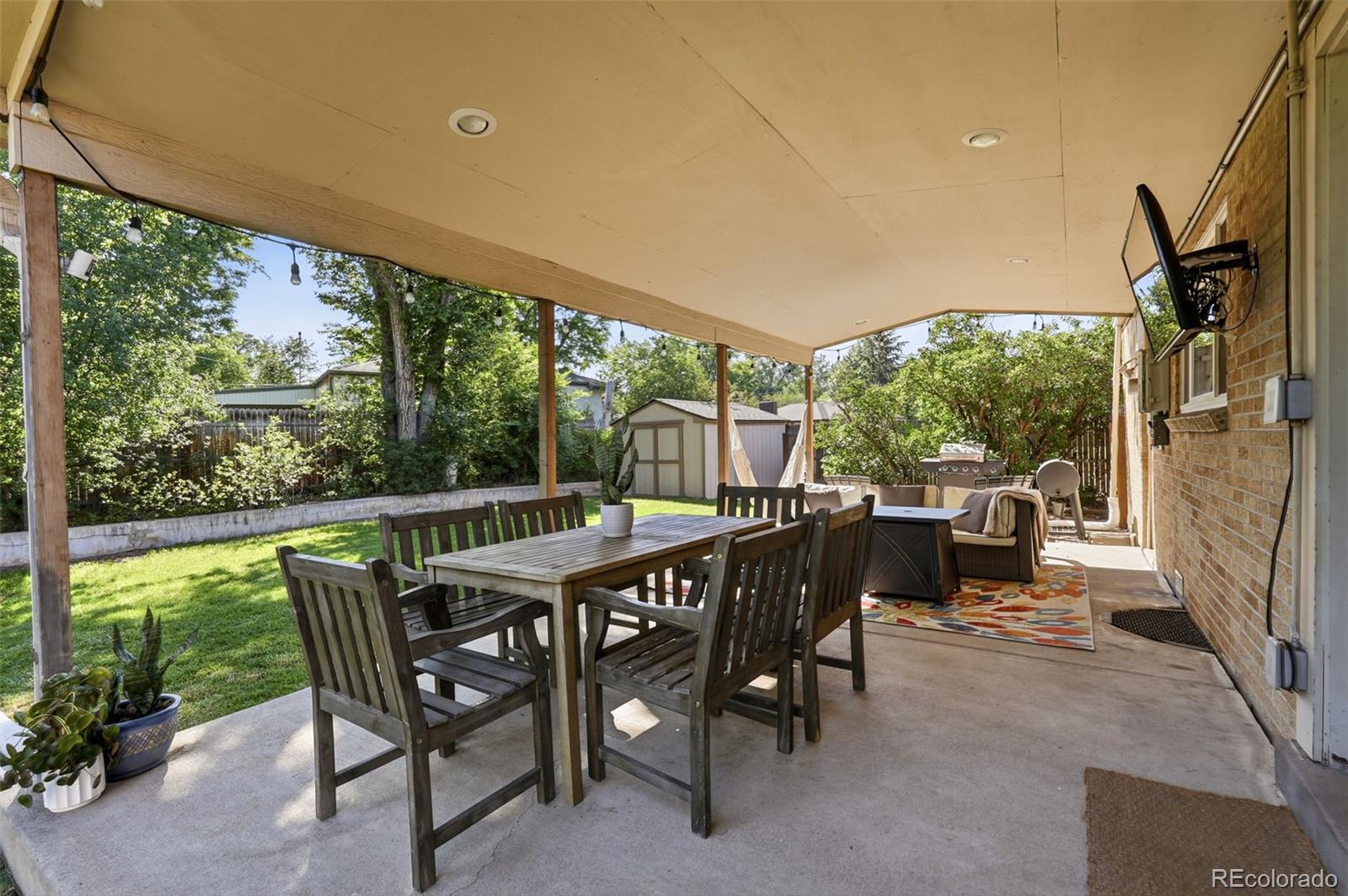 MLS Image #21 for 2890 s hudson street,denver, Colorado