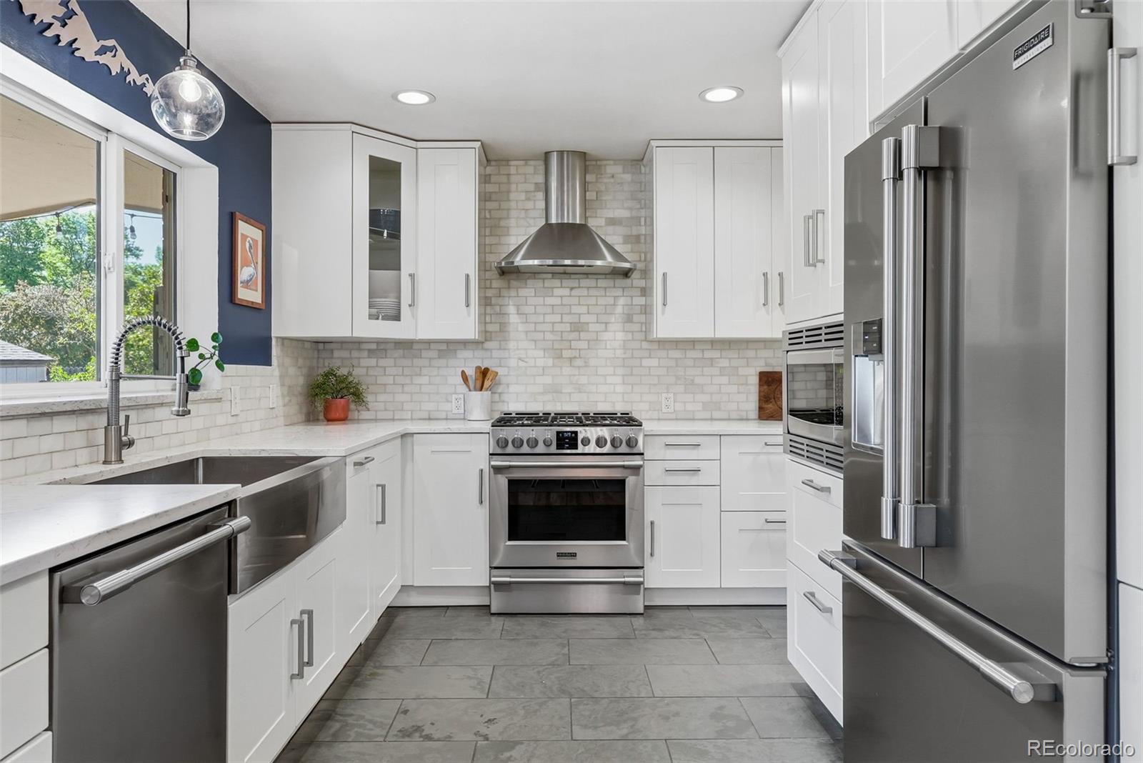 MLS Image #9 for 2890 s hudson street,denver, Colorado