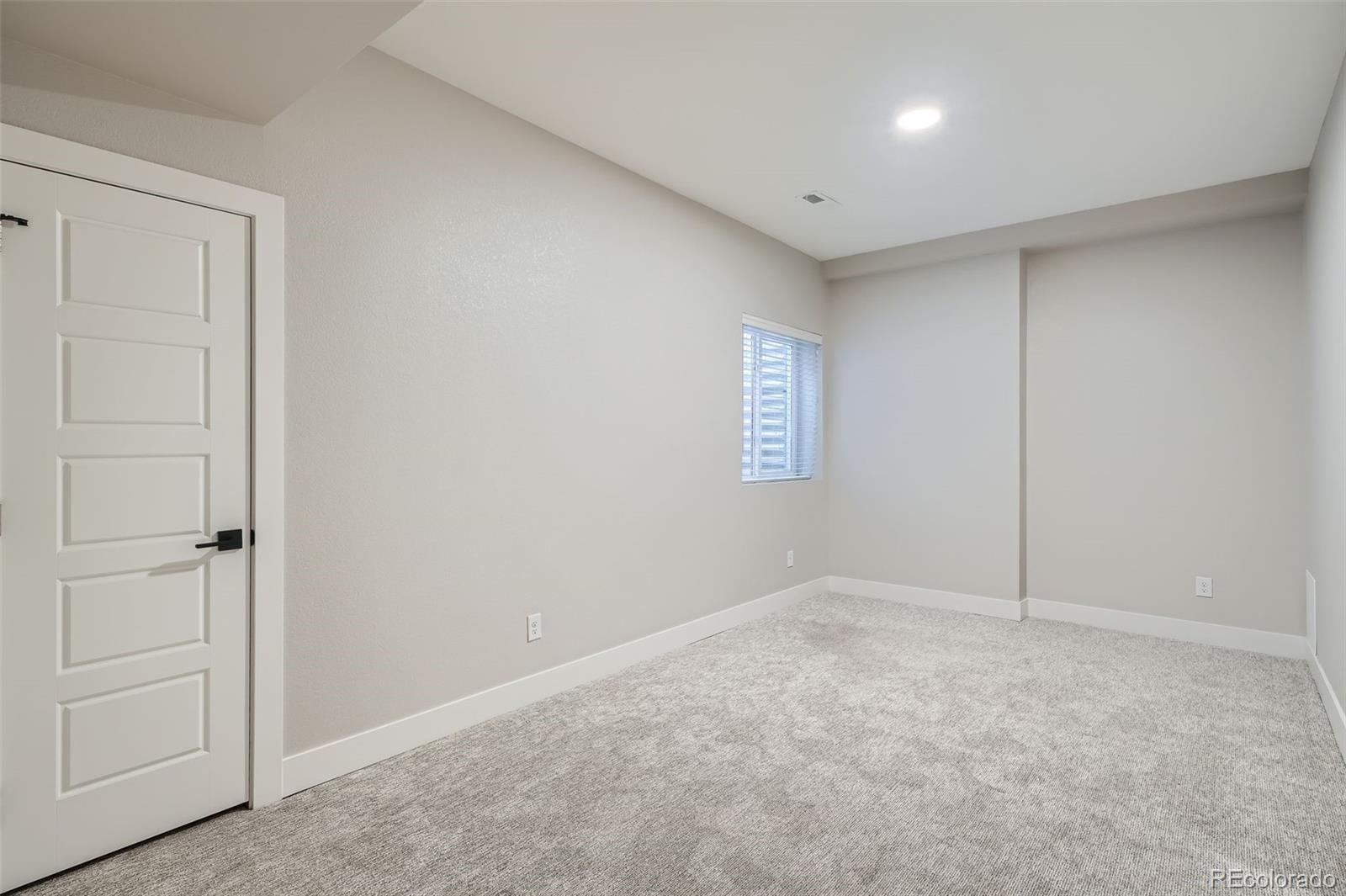 MLS Image #13 for 5258  eliot street,denver, Colorado
