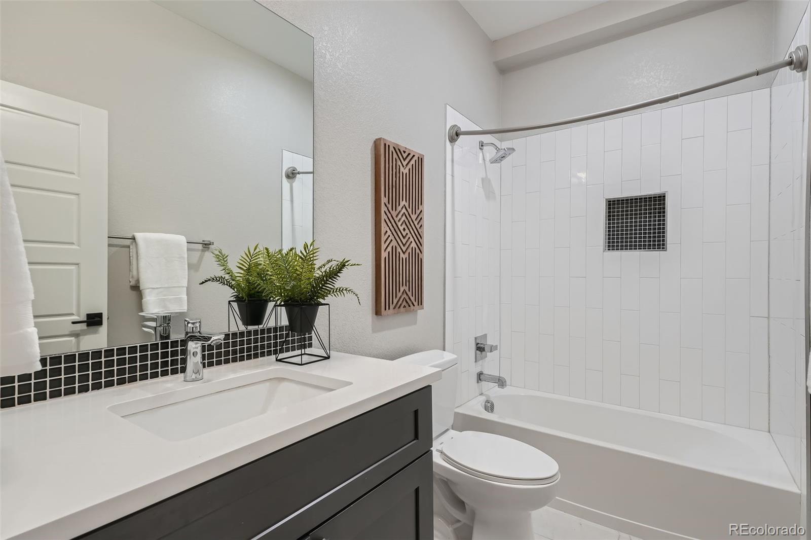 MLS Image #14 for 5258  eliot street,denver, Colorado