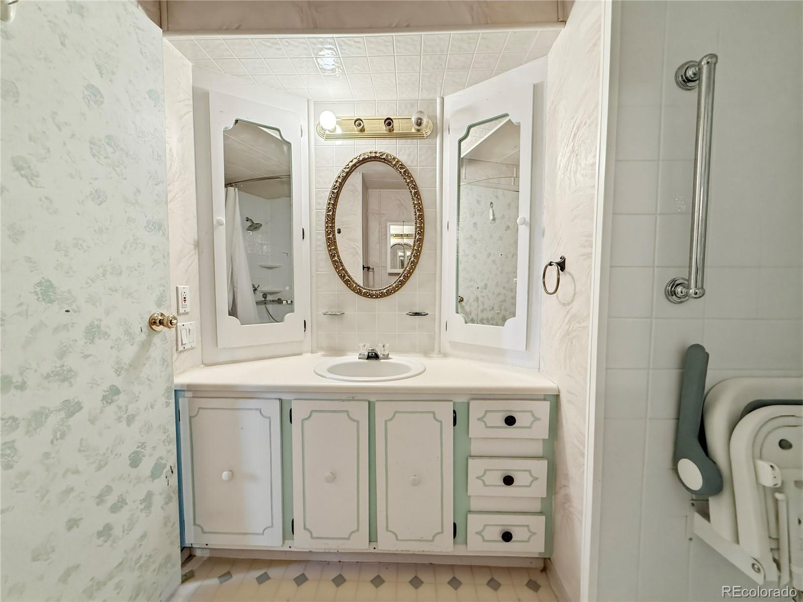 MLS Image #31 for 308  gold street,hugo, Colorado