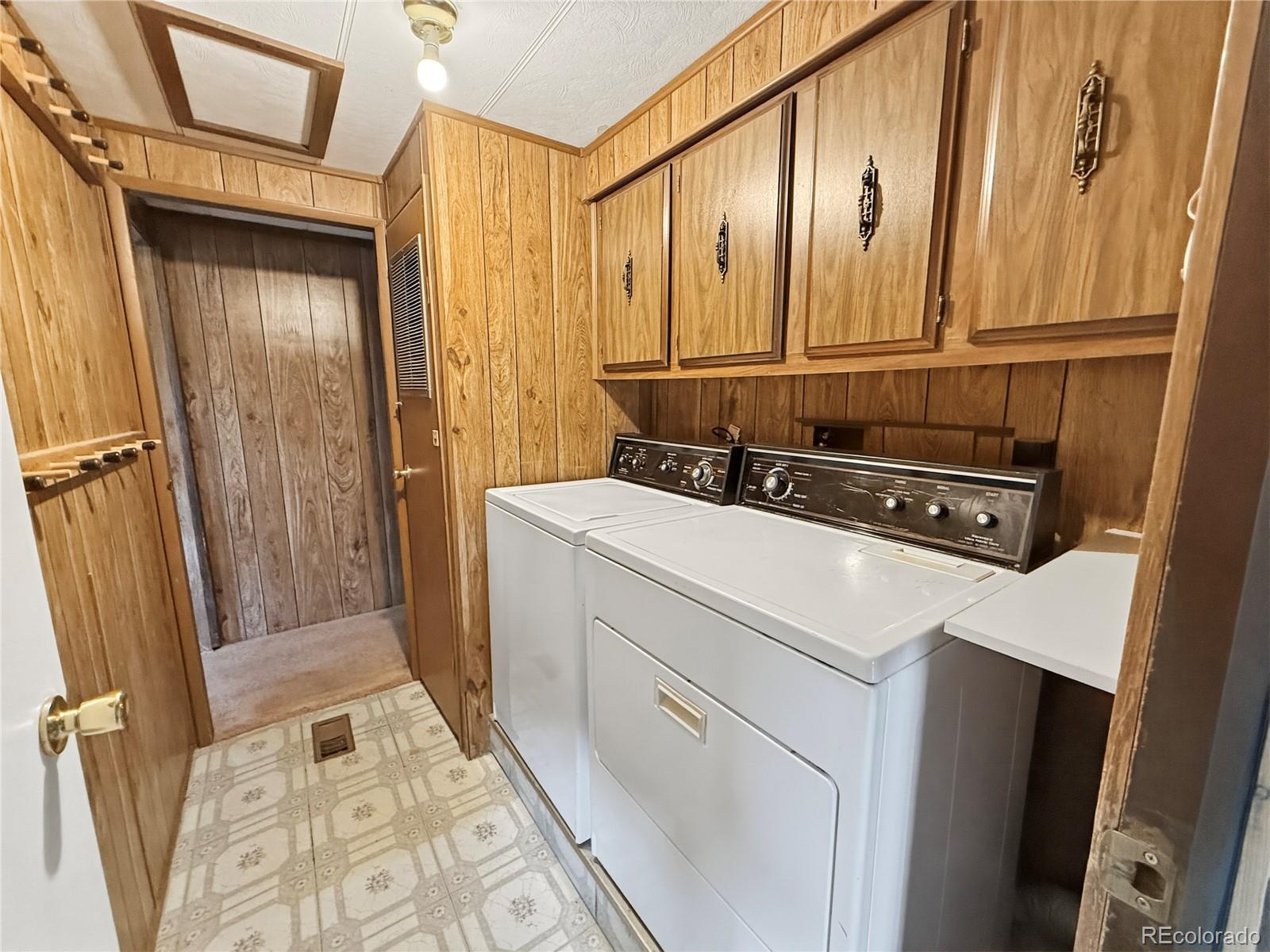 MLS Image #40 for 308  gold street,hugo, Colorado