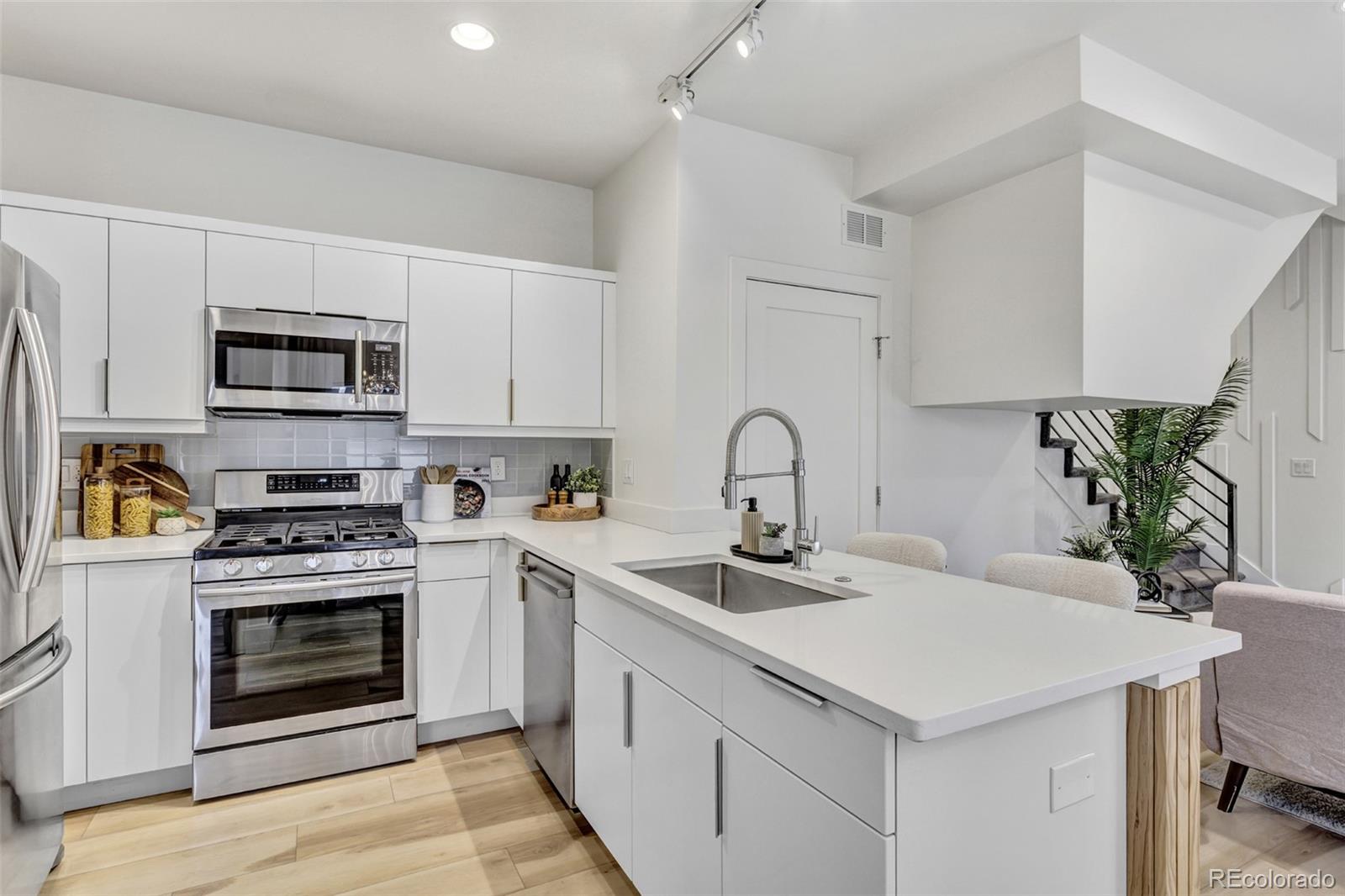 MLS Image #6 for 1273  xavier street ,denver, Colorado