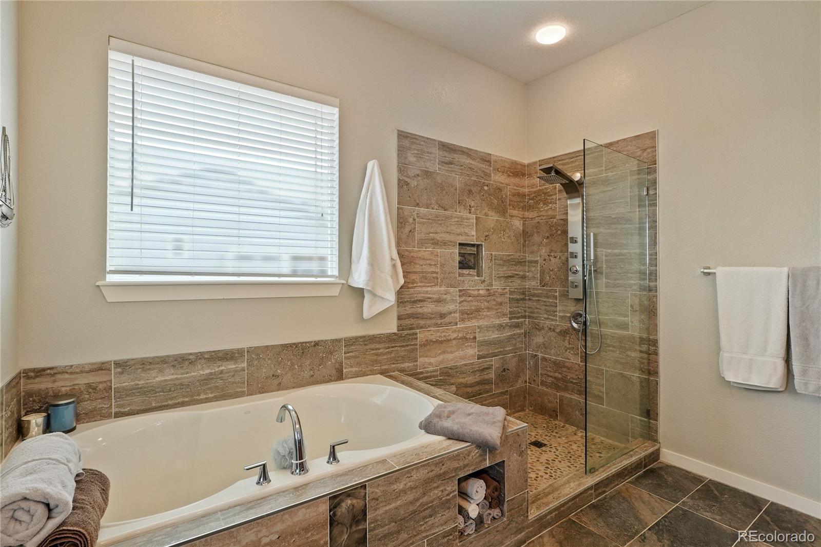 MLS Image #18 for 42038  oakwood street,elizabeth, Colorado