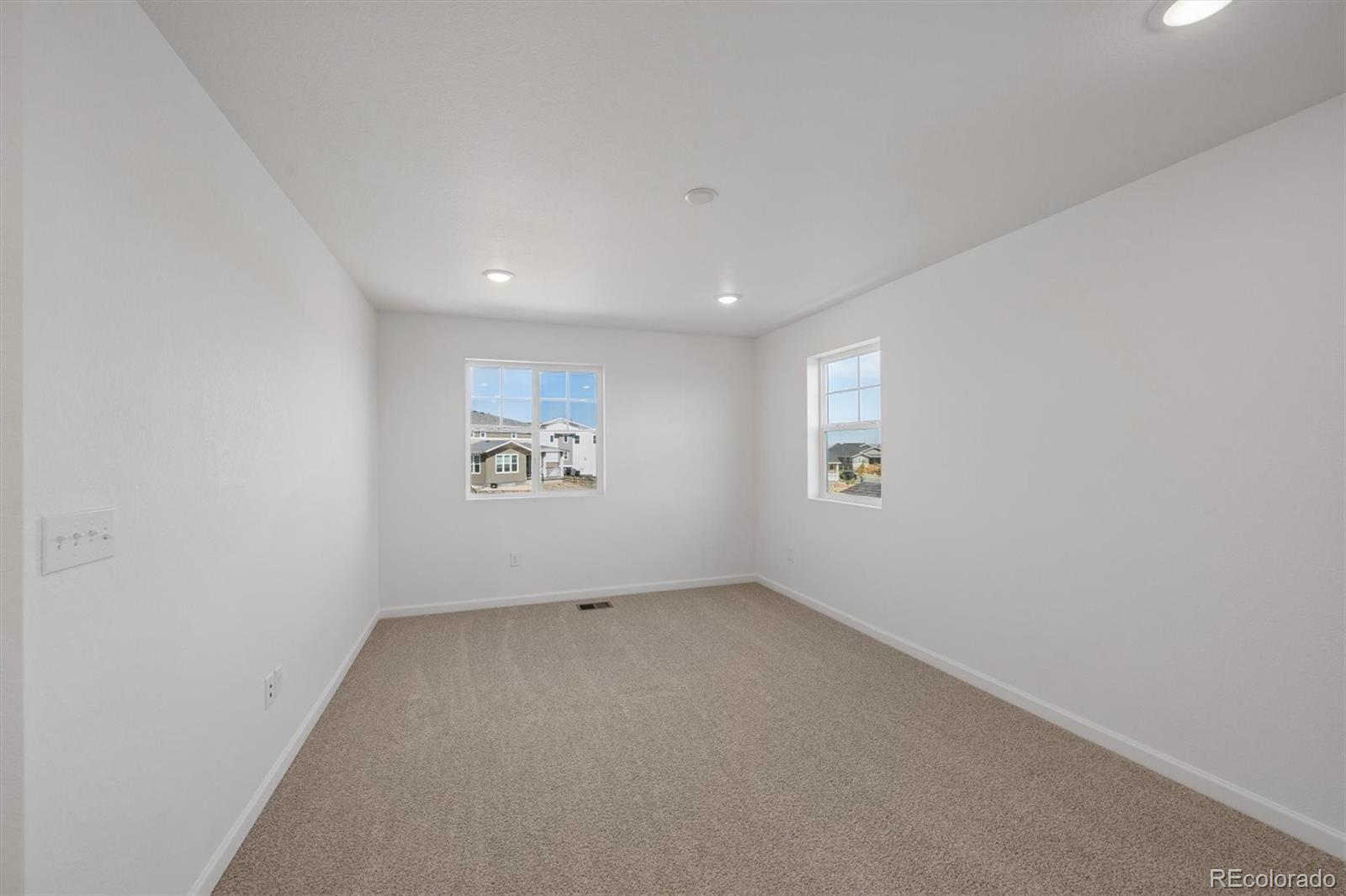 MLS Image #12 for 4152 n hayleyville street,aurora, Colorado