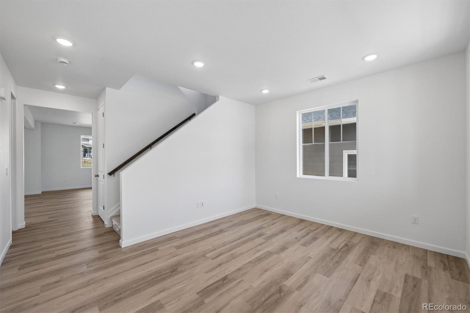 MLS Image #3 for 4152 n hayleyville street,aurora, Colorado