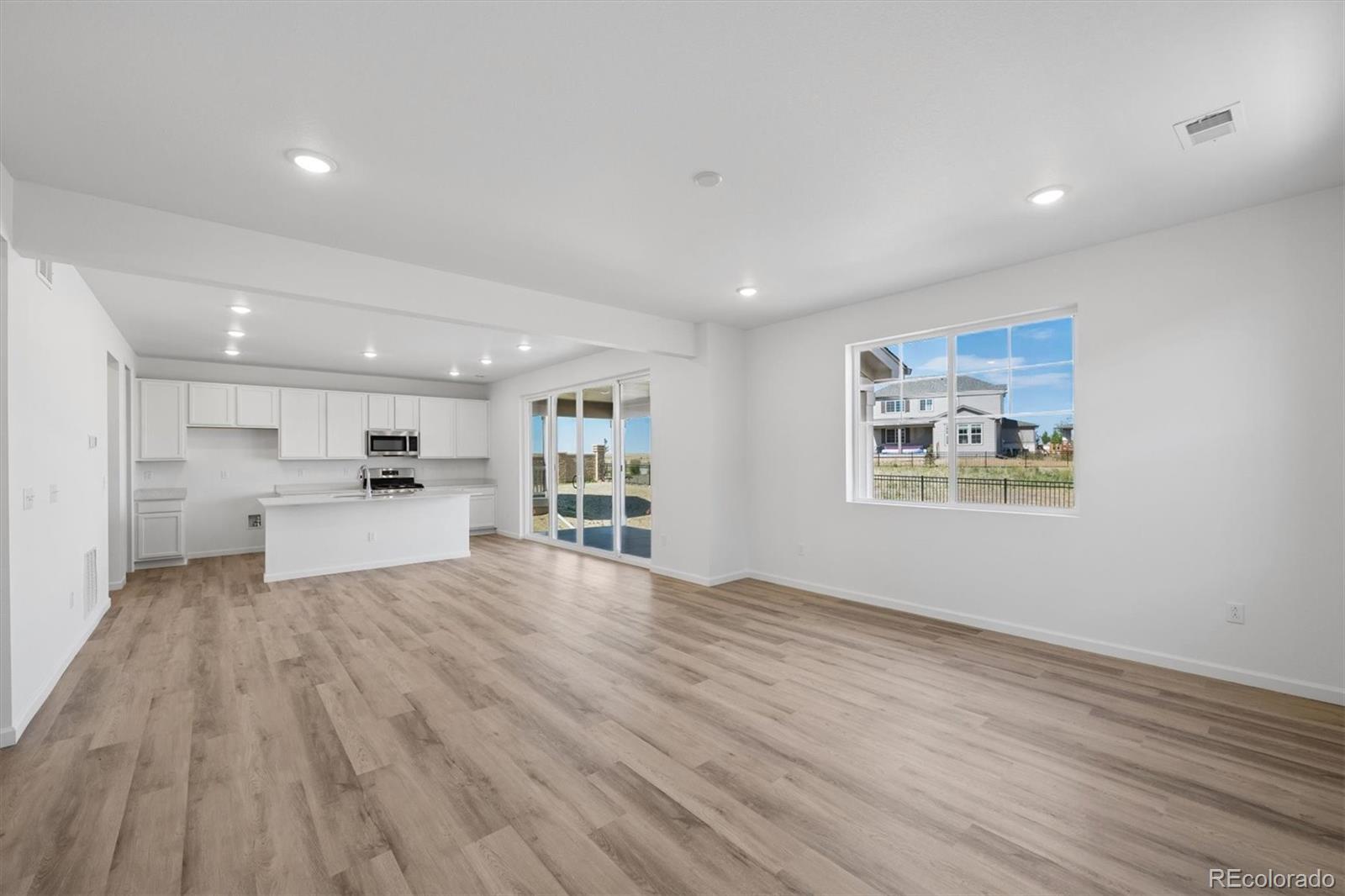 MLS Image #7 for 4152 n hayleyville street,aurora, Colorado