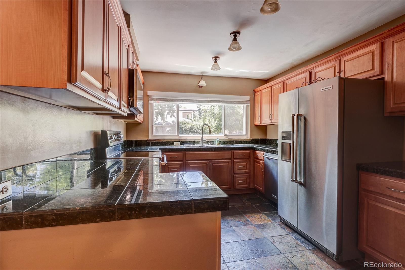 MLS Image #10 for 2690 s gilpin street,denver, Colorado