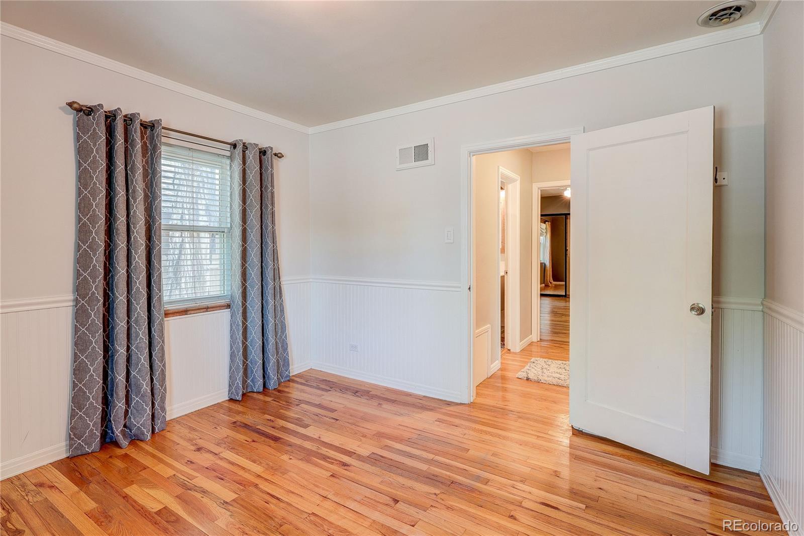 MLS Image #19 for 2690 s gilpin street,denver, Colorado