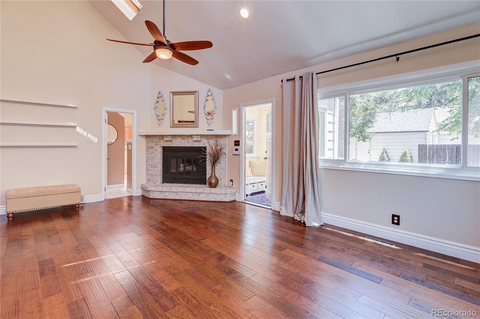 MLS Image #28 for 2690 s gilpin street,denver, Colorado