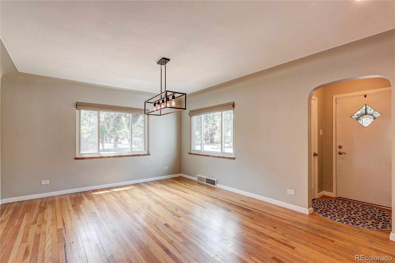 MLS Image #7 for 2690 s gilpin street,denver, Colorado