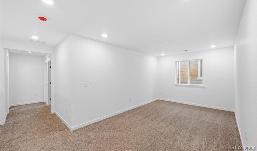 MLS Image #10 for 9232  telluride court,commerce city, Colorado