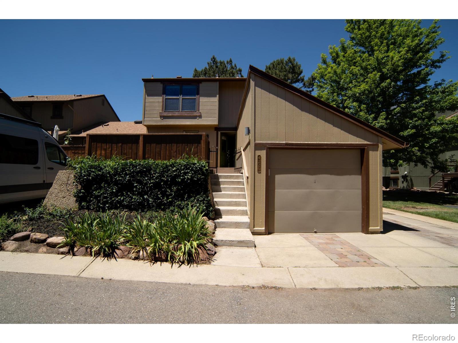 MLS Image #7 for 4220  greenbriar boulevard,boulder, Colorado