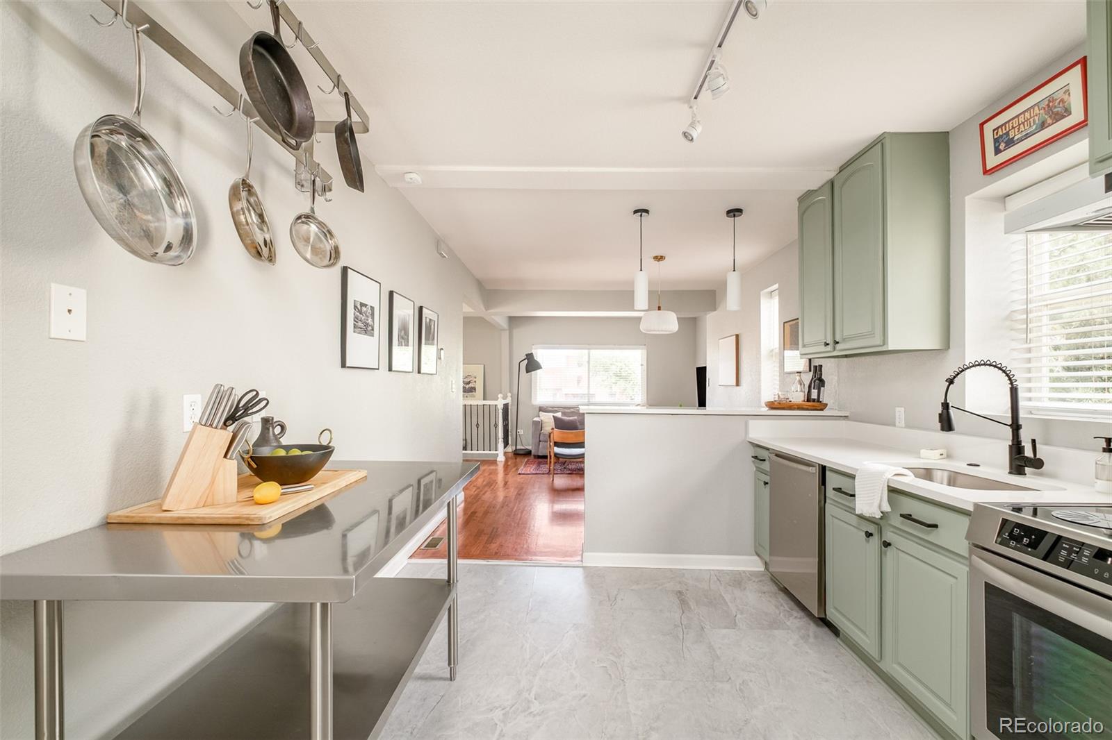MLS Image #18 for 3428 n steele street,denver, Colorado