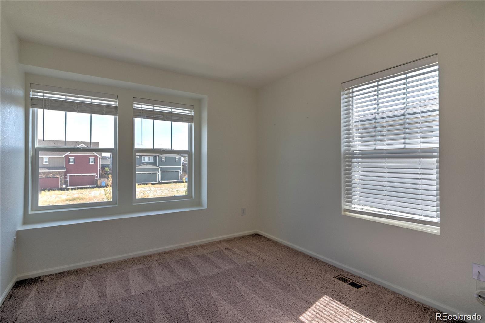 MLS Image #10 for 6253 n liverpool street,aurora, Colorado