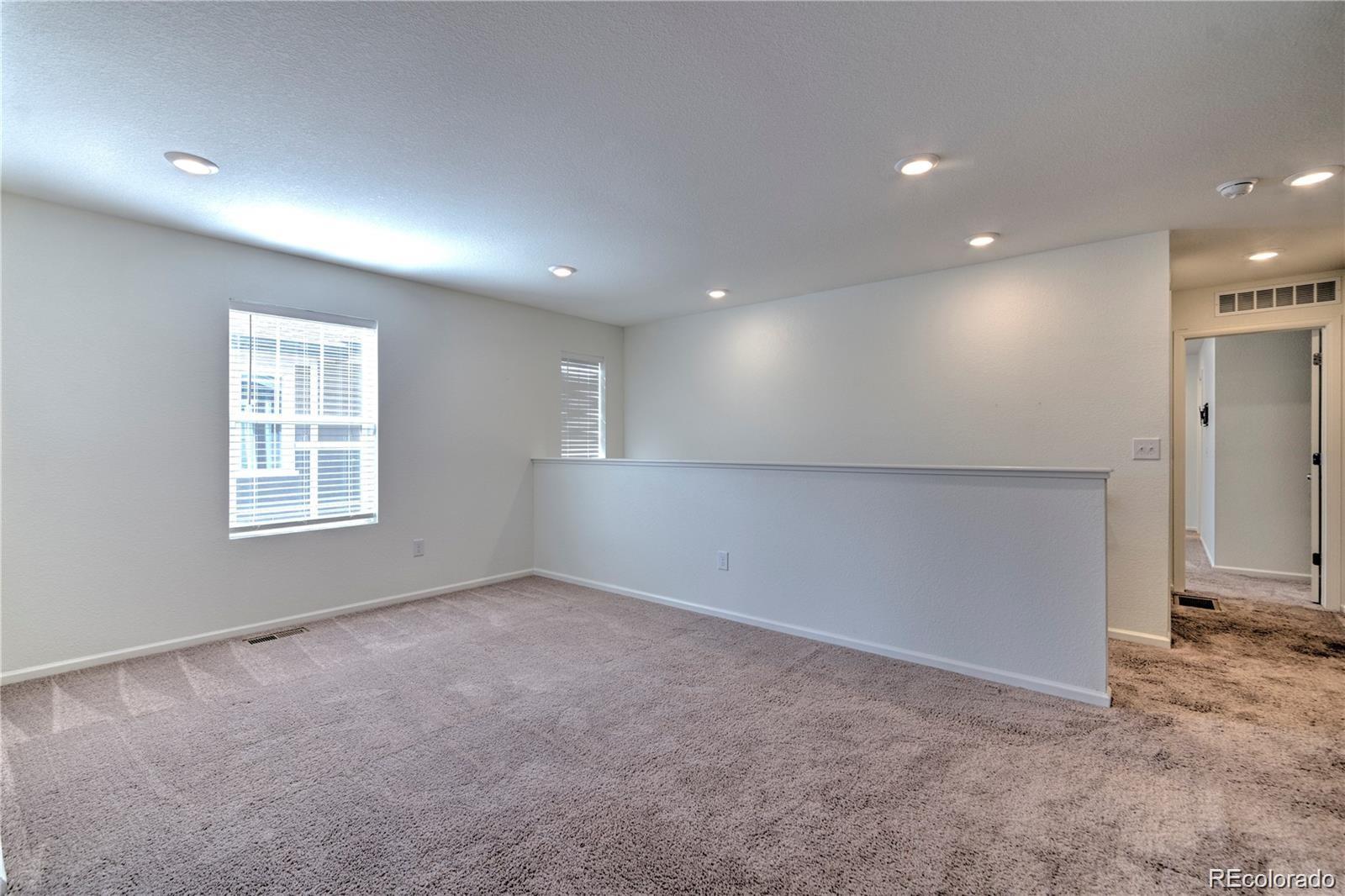 MLS Image #12 for 6253 n liverpool street,aurora, Colorado