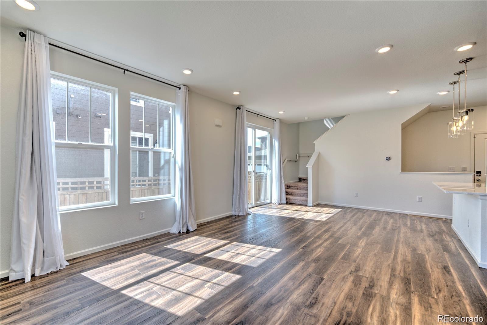 MLS Image #2 for 6253 n liverpool street,aurora, Colorado