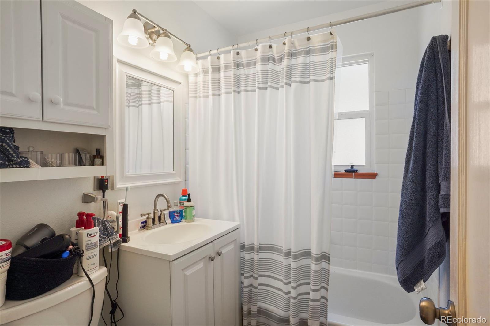 MLS Image #12 for 2665 s king street,denver, Colorado