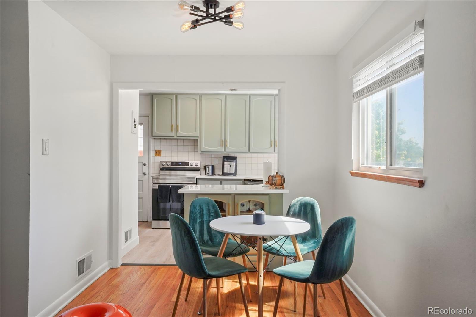 MLS Image #7 for 2665 s king street,denver, Colorado